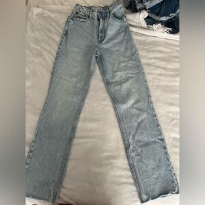 Abercrombie 90’s straight jeans